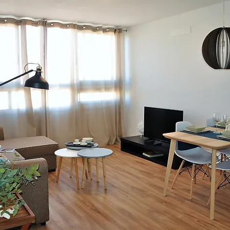 En La Rambla Con Piscina